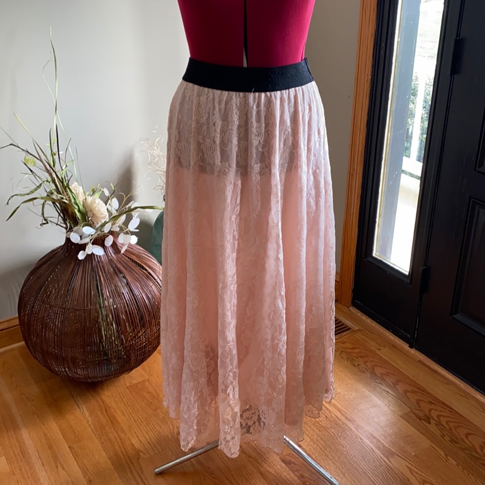 LuLaRoe pink lace dress size M